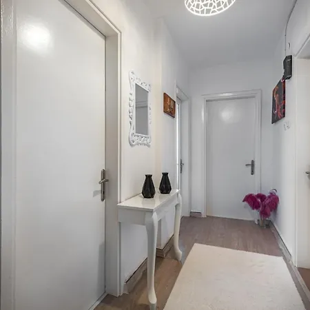 Maria House Appartement *